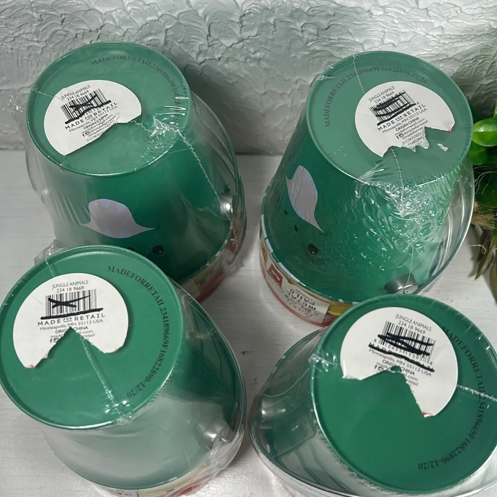 Lot of 12 Jungle Animal Metal Pails Mini Buckets Storage Pails Party Favor Kids